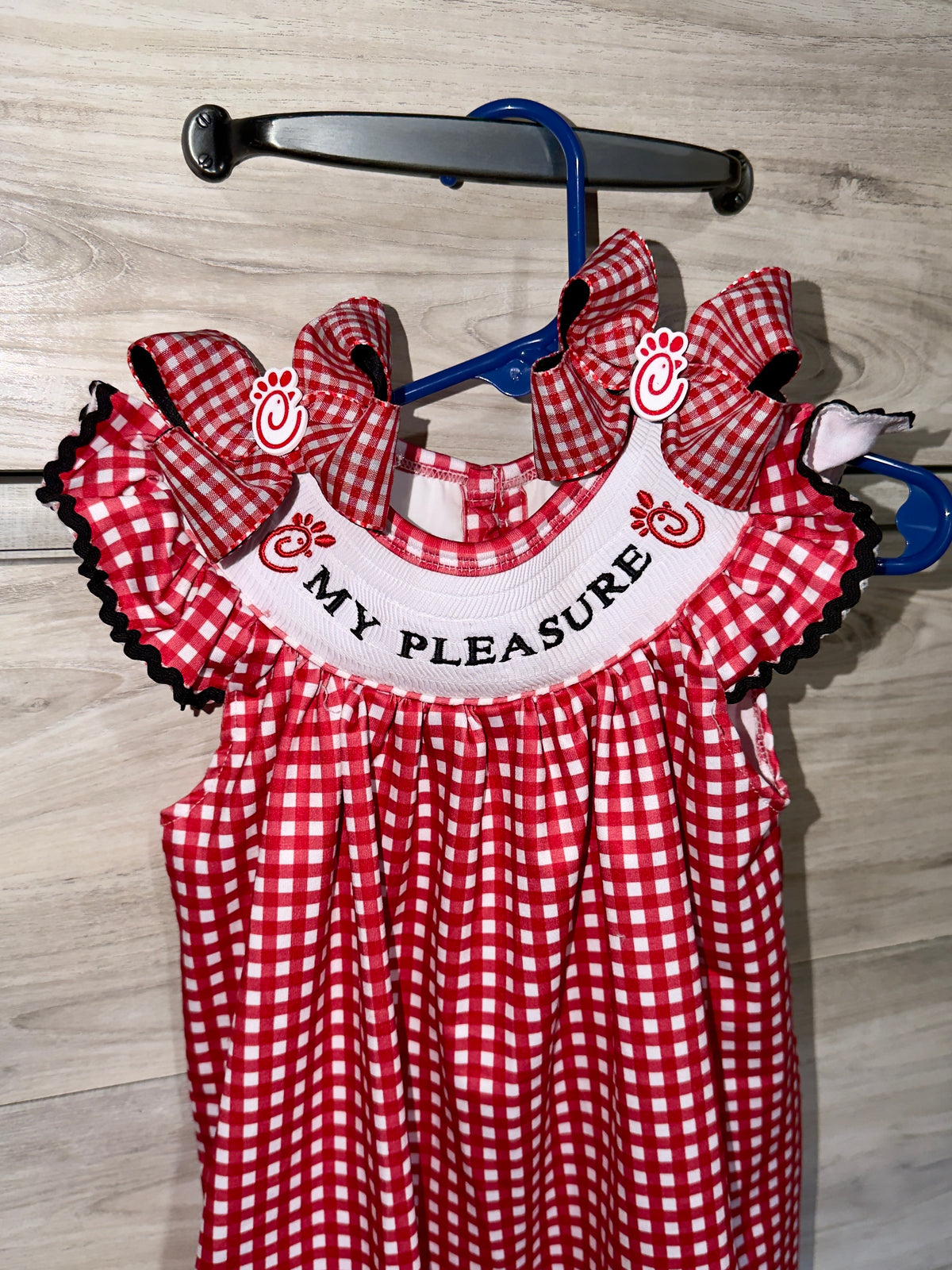My Pleasure Gingham Shorts Set