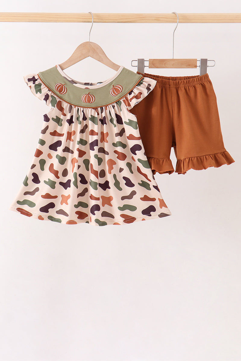 Camouflage Pumpkin Embroidery Ruffle Shorts Set