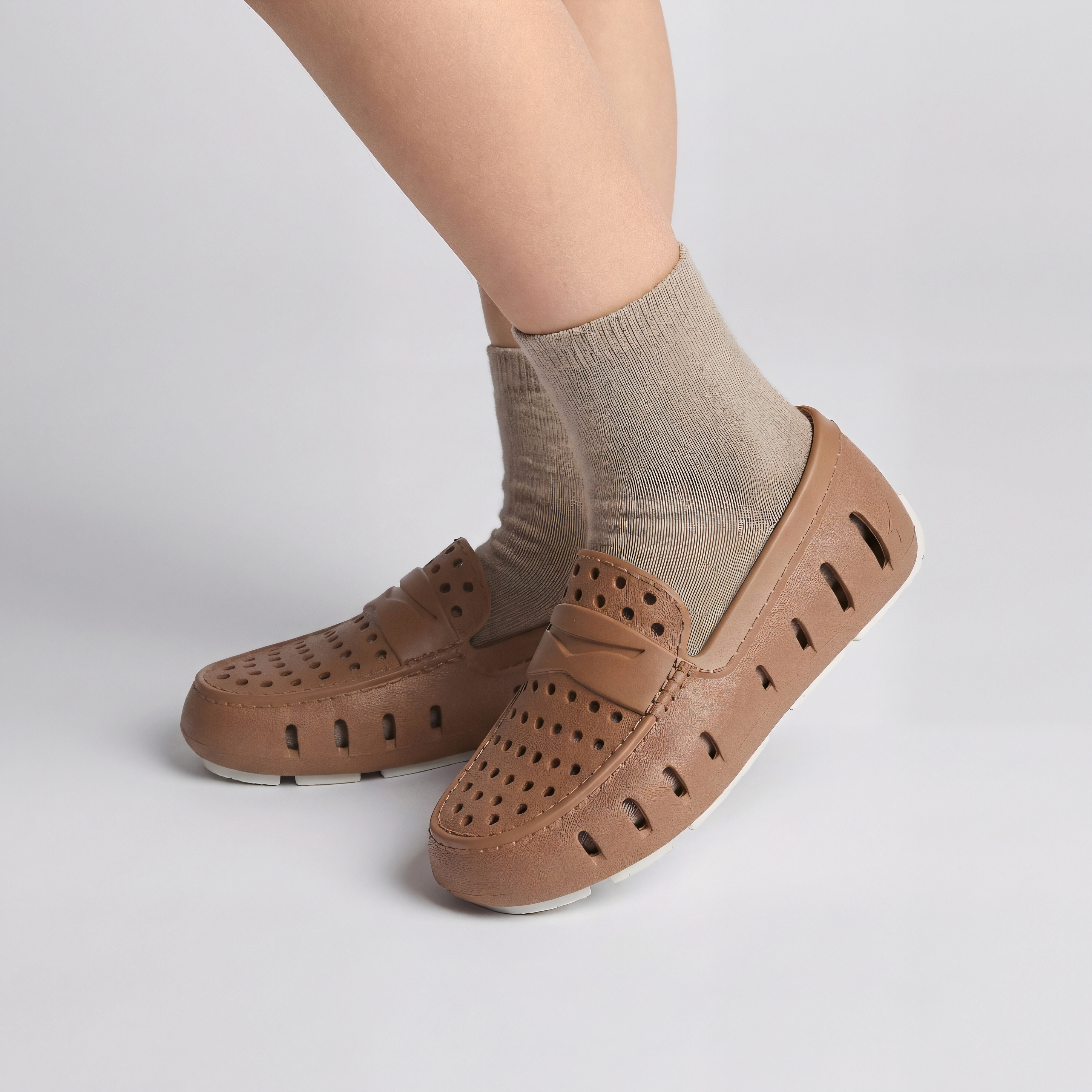 Kids Prodigy Tan Bright White Loafers